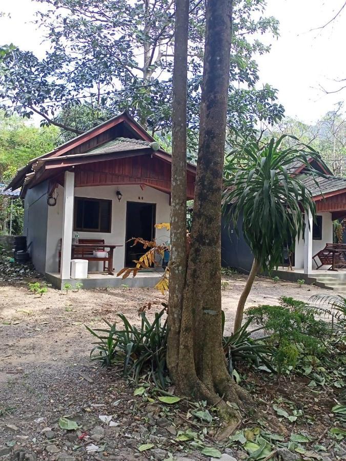 Maleeya Garden Guest House Koh Chang Exteriör bild